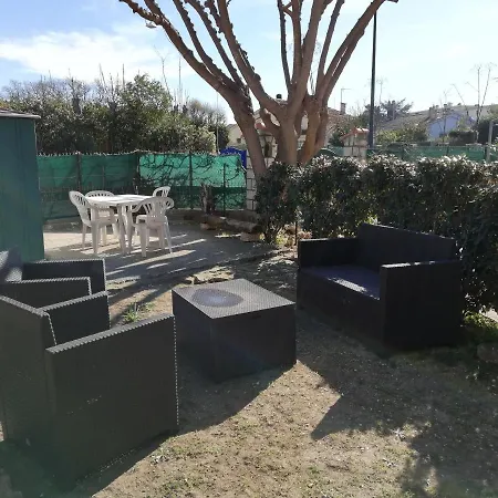 شقة Rez De Six-fours